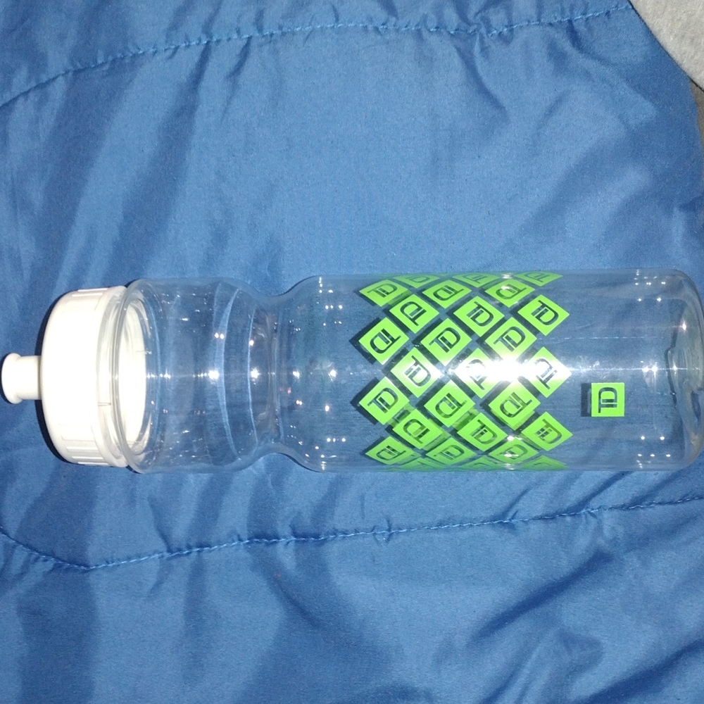 Water bottle